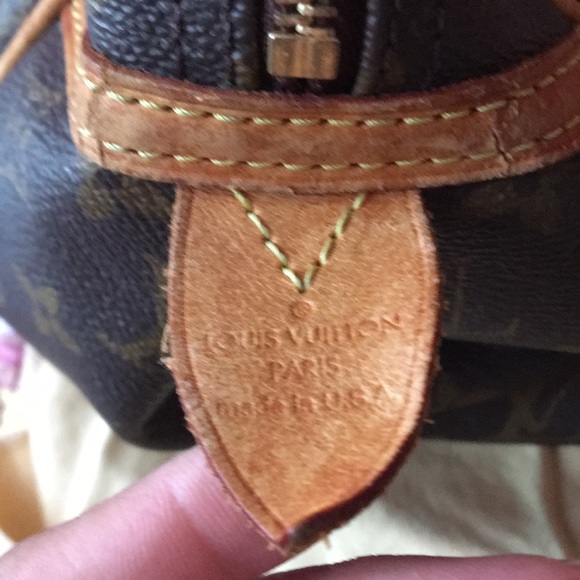 Louis Vuitton handbag - Picture 8 of 8